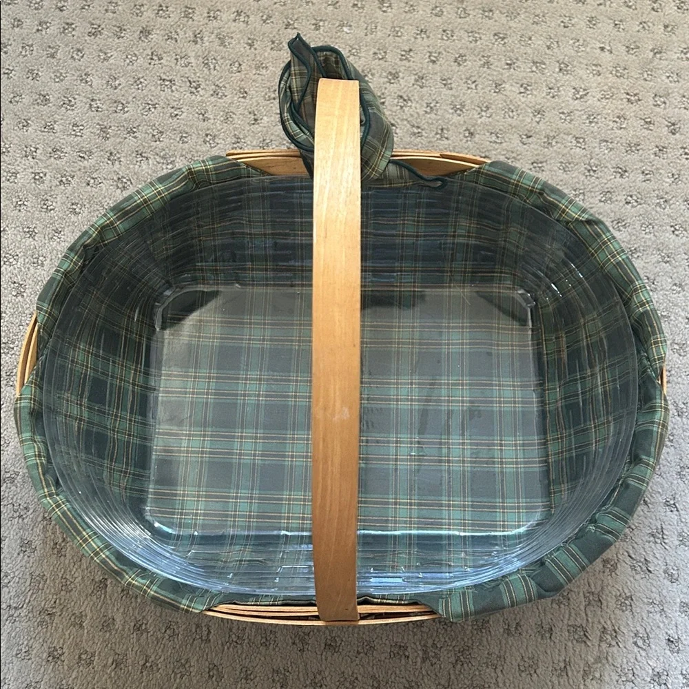 Vintage 1998 Longaberger Hospitality Basket with Green Plaid Lining